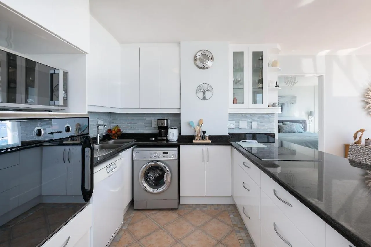 Ocean View A1101 By Ctha Apartment Bloubergstrand South Africa